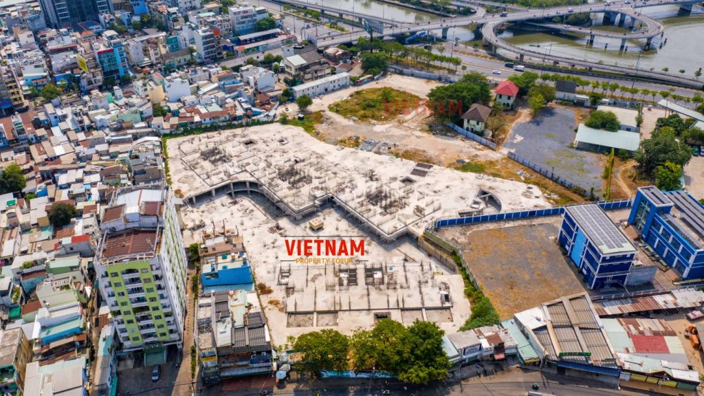 Dragon Riverside City