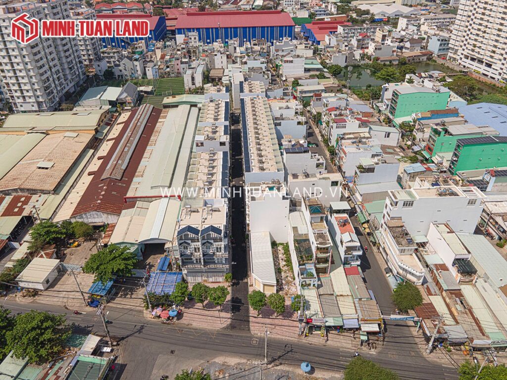 Tiến độ nhà phố Lux Home Gardens 2