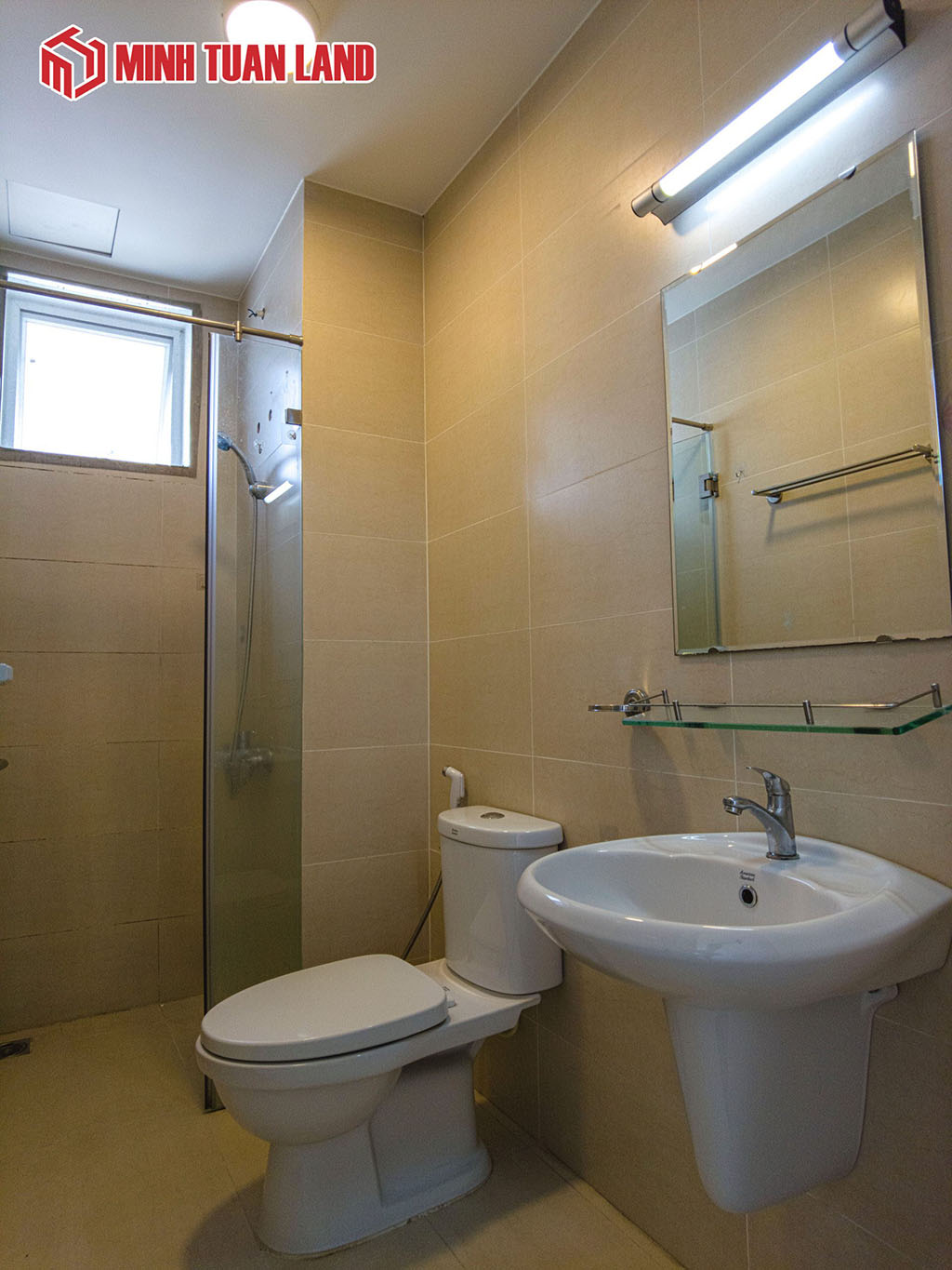 WC căn hộ Moonlight Park View